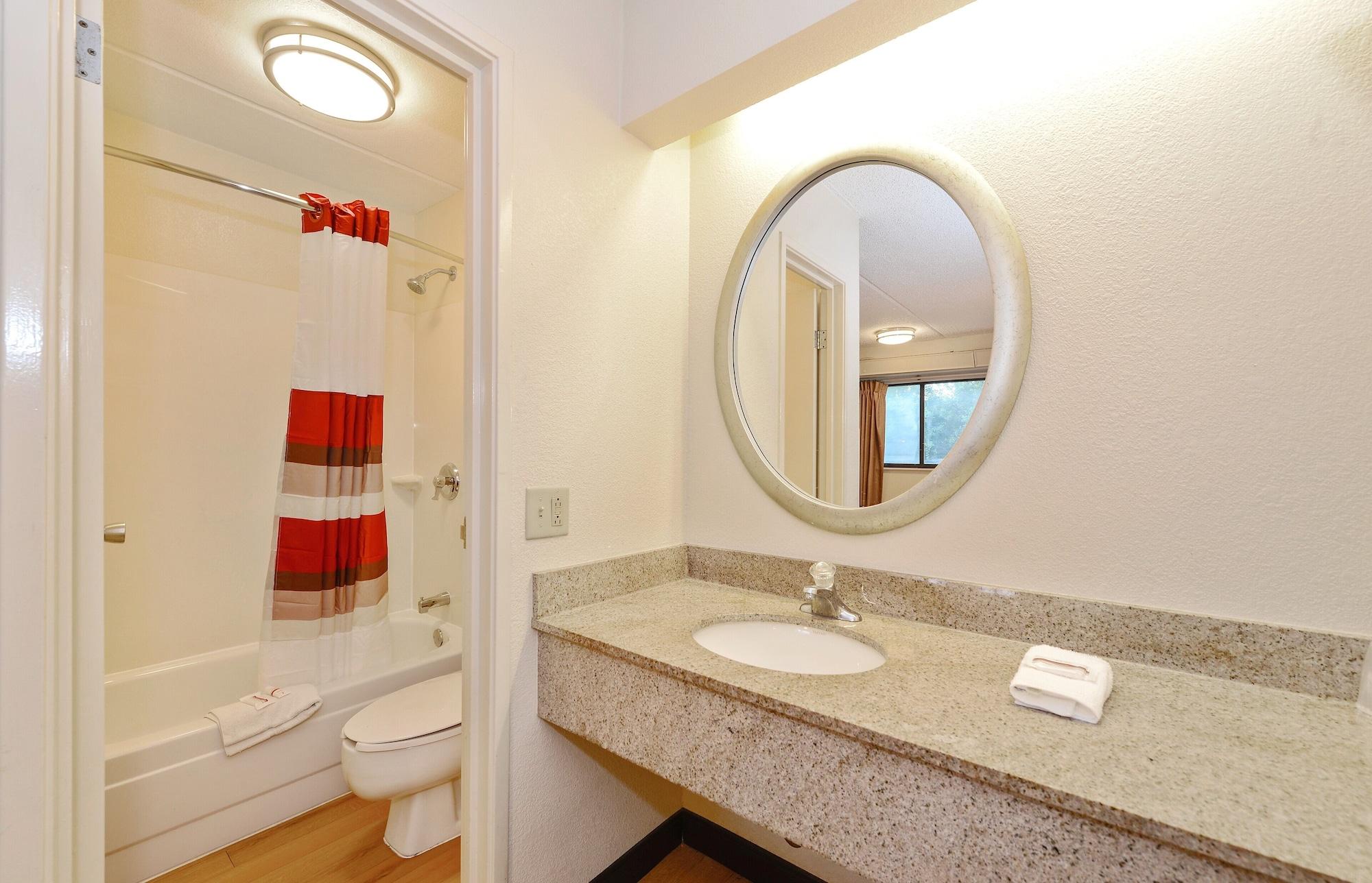 Red Roof Inn Akron Luaran gambar
