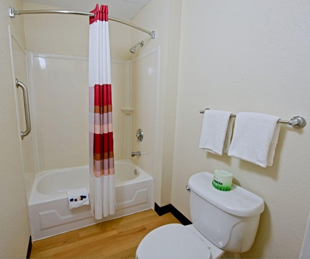 Red Roof Inn Akron Luaran gambar